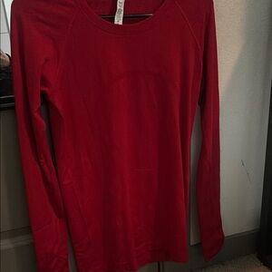 Lululemon Athletica Red Fitted Long Sleeve T-Shirt